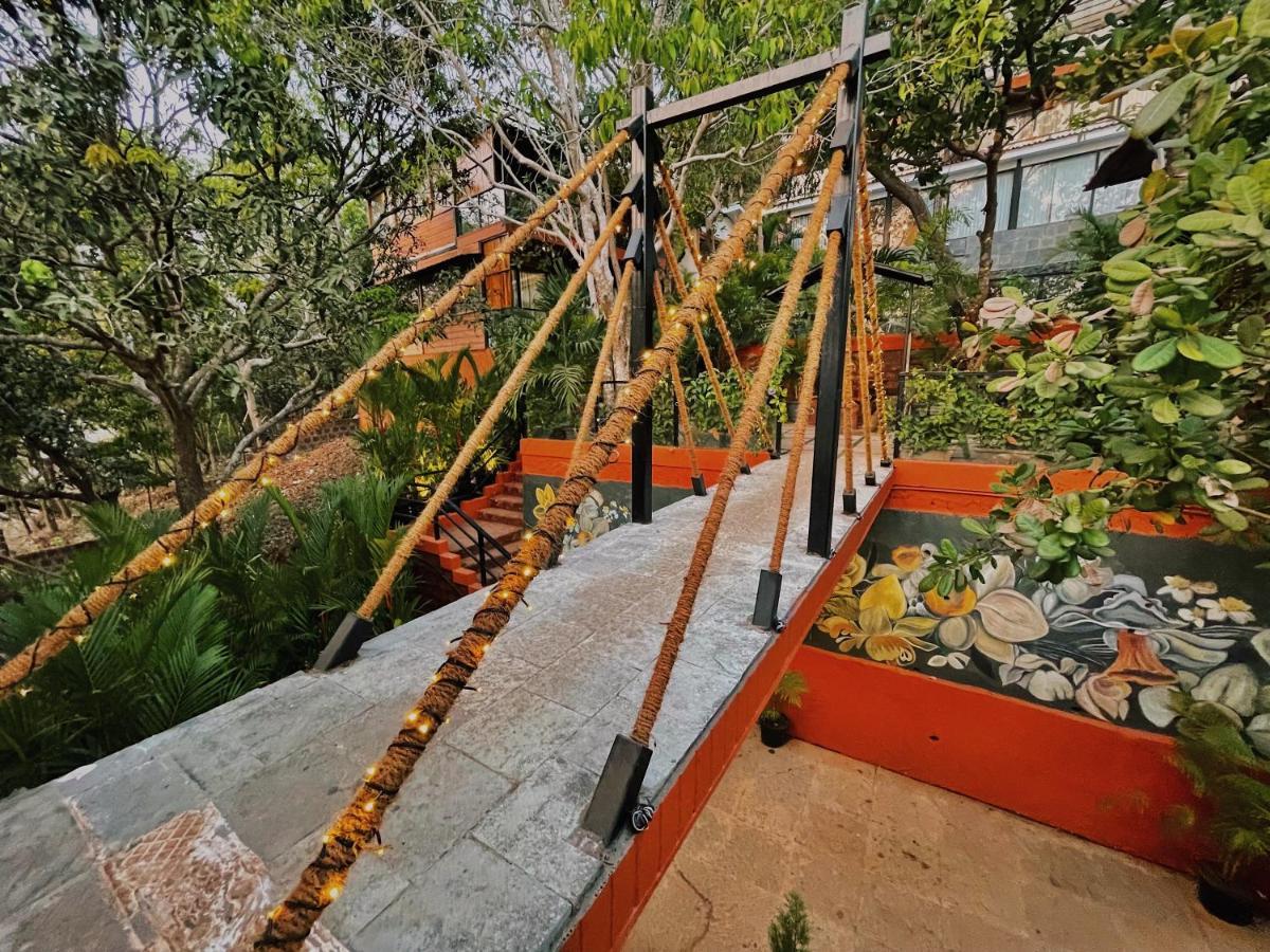 Amazonika Boutique Resort Arpora Exterior photo